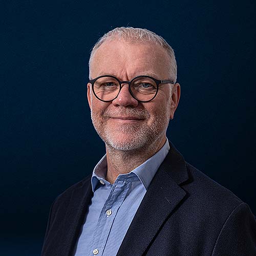 Portrait von Manfred Wenzel