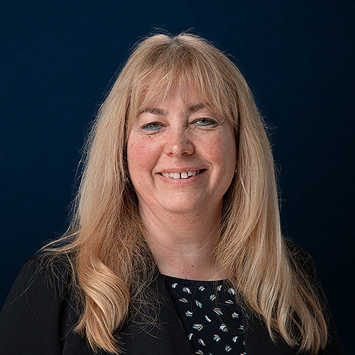 Portrait von Angelika Reif